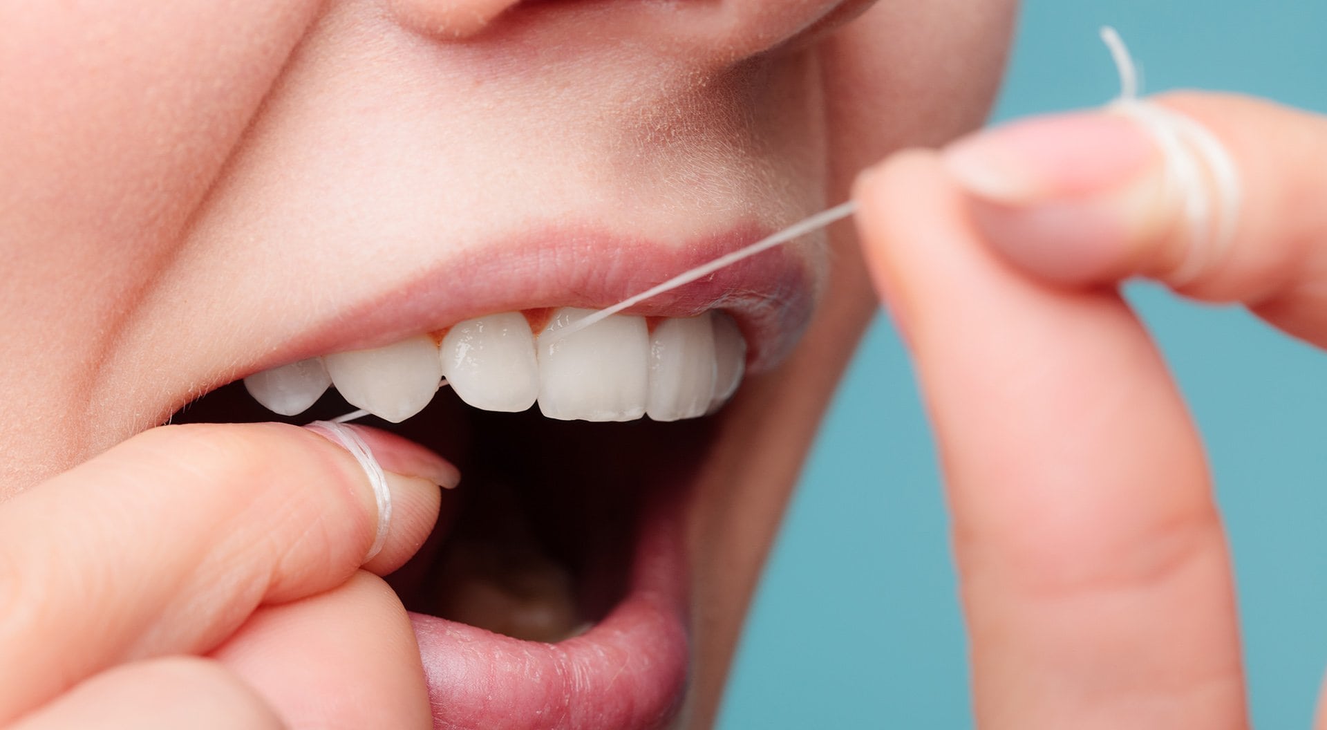 Benefits of Dental Flossing & How to Floss Properly Blog Banner