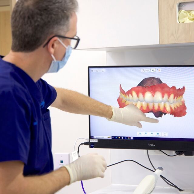 We're proud to bring you the latest in dental technology, ensuring you receive the best care possible 🖥️✨

From digital imaging for precise diagnostics to cutting-edge treatments, our commitment is to harness innovation for your optimal oral health. 

Experience the next level of dental care with us!

Book your appointment at 3870 3333 or conveniently online 🙌 

#BrisbaneSmiles #DentalTechnology #brisbanedentist